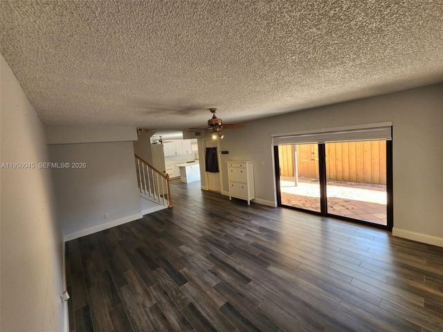 2080 SW 90th Ave C-13, Davie, FL 33324