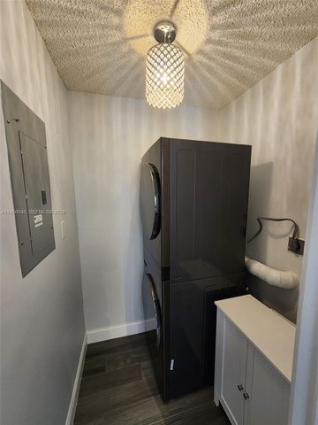 2080 SW 90th Ave C-13, Davie, FL 33324