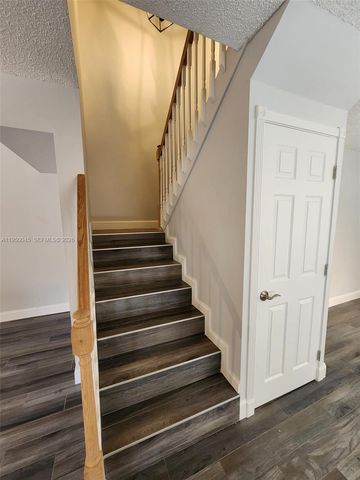 2080 SW 90th Ave C-13, Davie, FL 33324