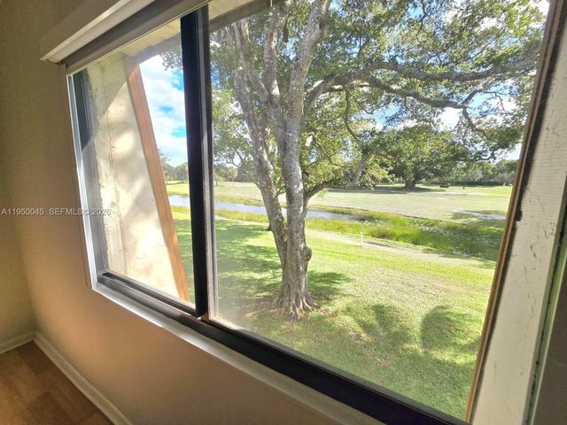 2080 SW 90th Ave C-13, Davie, FL 33324