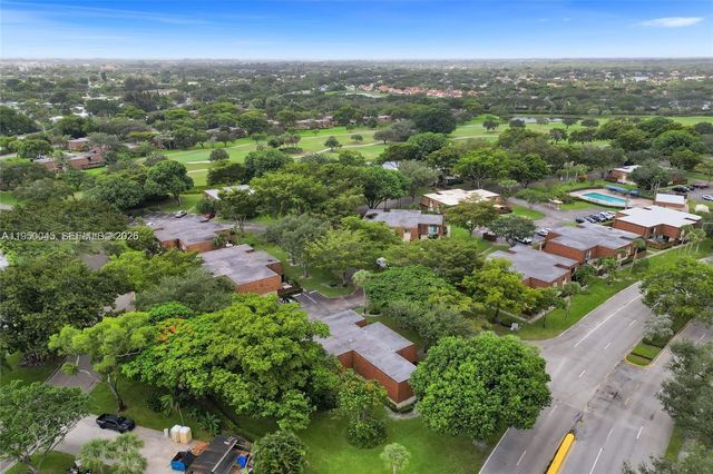 2080 SW 90th Ave C-13, Davie, FL 33324