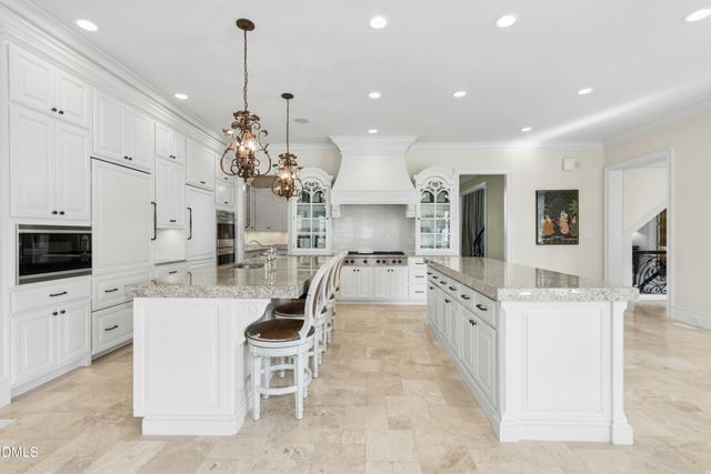 1015 Venetian Court, Cary, NC 27518