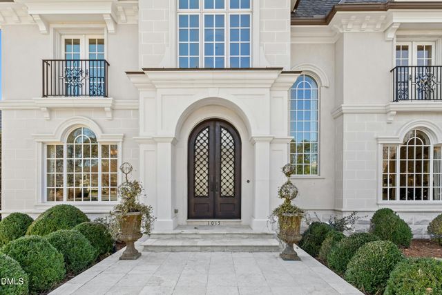 1015 Venetian Court, Cary, NC 27518