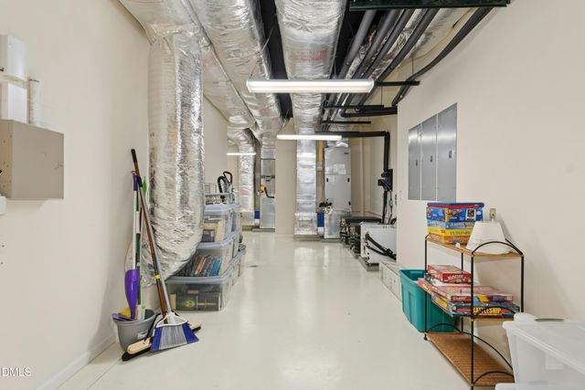 1015 Venetian Court, Cary, NC 27518