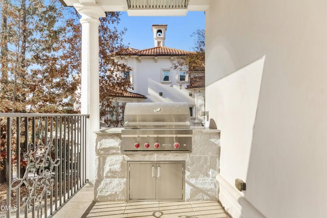 1015 Venetian Court, Cary, NC 27518