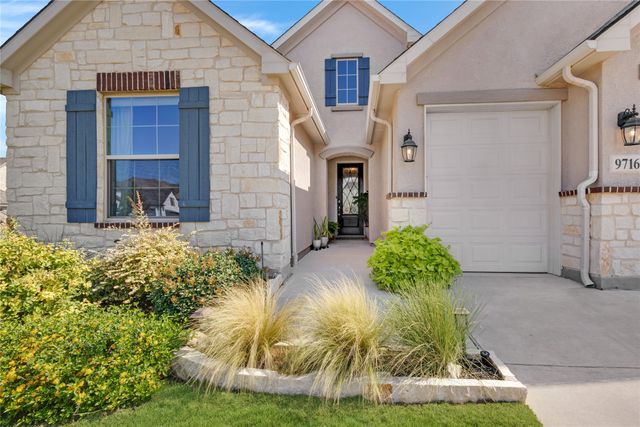 9716 Siltstone Drive, Denton, TX 76207