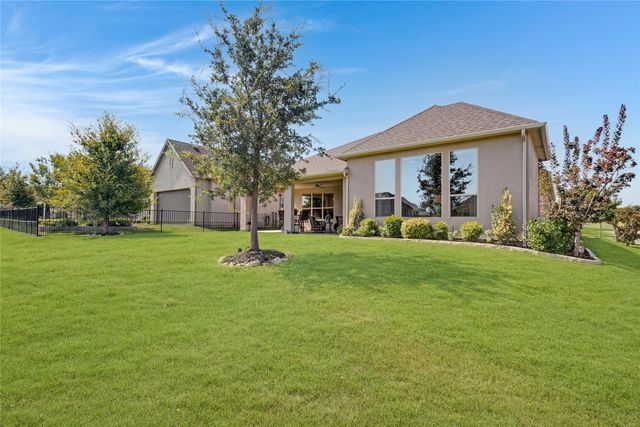 9716 Siltstone Drive, Denton, TX 76207
