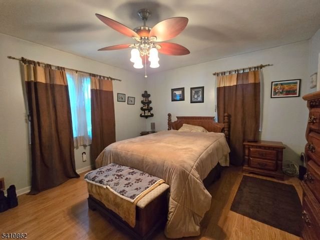 111 Central St, Manville Boro, NJ 08835