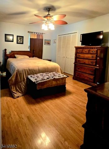 111 Central St, Manville Boro, NJ 08835