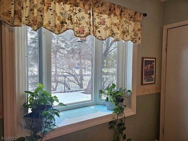 111 Central St, Manville Boro, NJ 08835