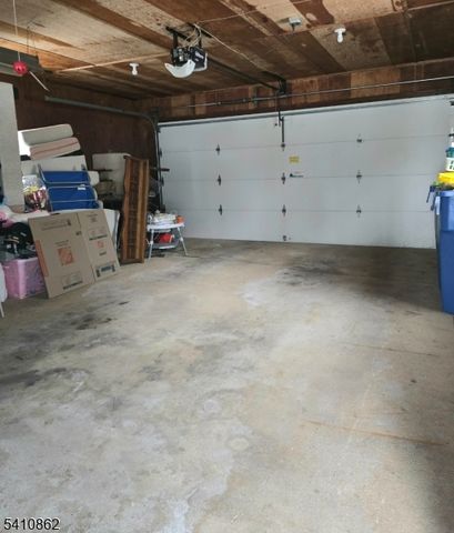 111 Central St, Manville Boro, NJ 08835