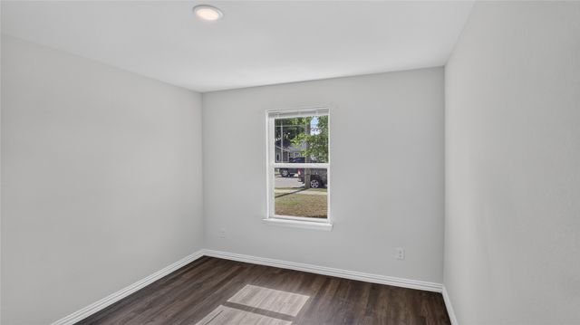 2128 RW Bivens Lane, Fort Worth, TX 76105