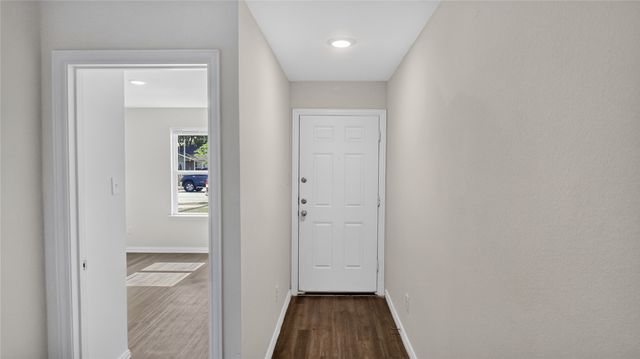 2128 RW Bivens Lane, Fort Worth, TX 76105