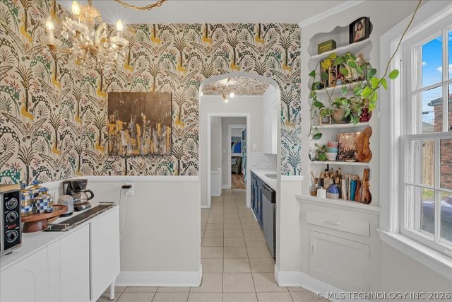 1516 S College Avenue, Tulsa, OK 74104