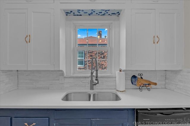 1516 S College Avenue, Tulsa, OK 74104