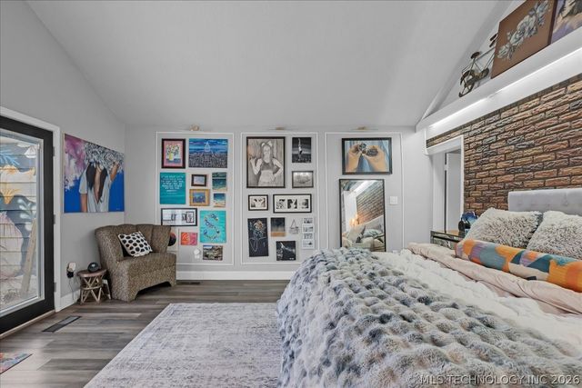 1516 S College Avenue, Tulsa, OK 74104