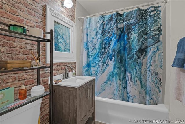 1516 S College Avenue, Tulsa, OK 74104