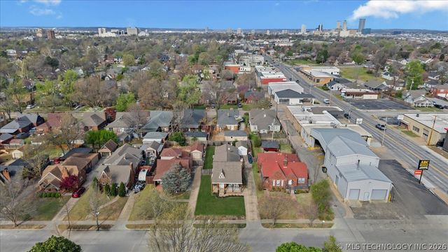 1516 S College Avenue, Tulsa, OK 74104