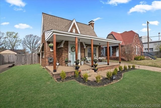 1516 S College Avenue, Tulsa, OK 74104