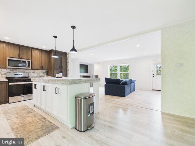 345 BOXWOOD RD, Red Lion, PA 17356