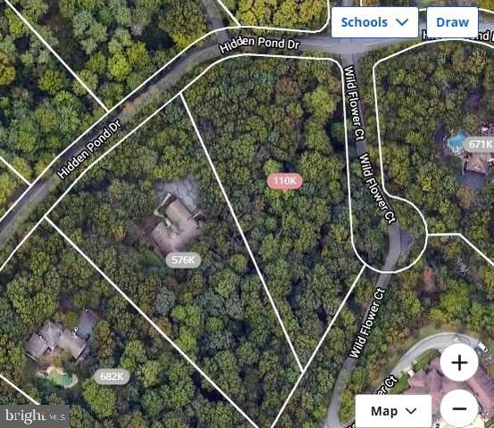 10 HIDDEN POND DR, Reading, PA 19607