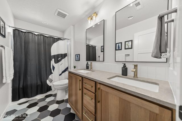 2324 W Malad Ave, Post Falls, ID 83854