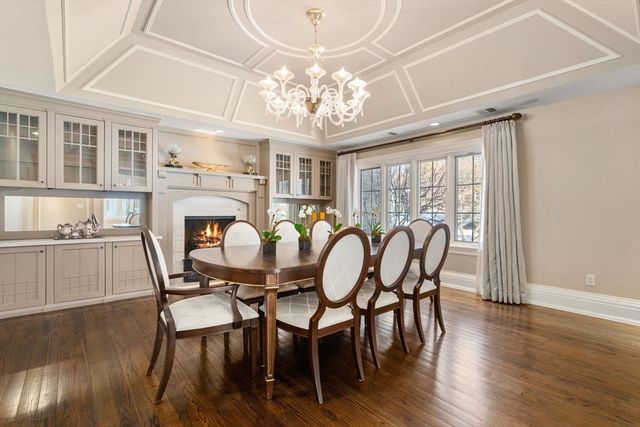 11 Hillcrest Road, Weston, MA 02493