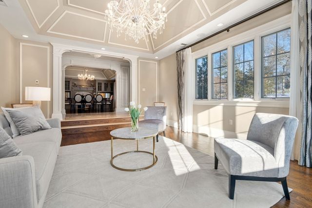 11 Hillcrest Road, Weston, MA 02493