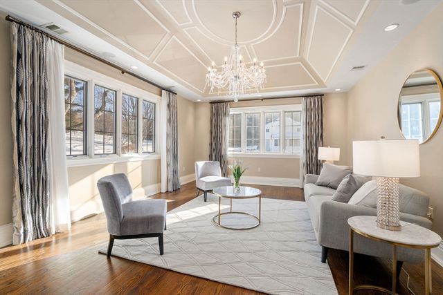 11 Hillcrest Road, Weston, MA 02493