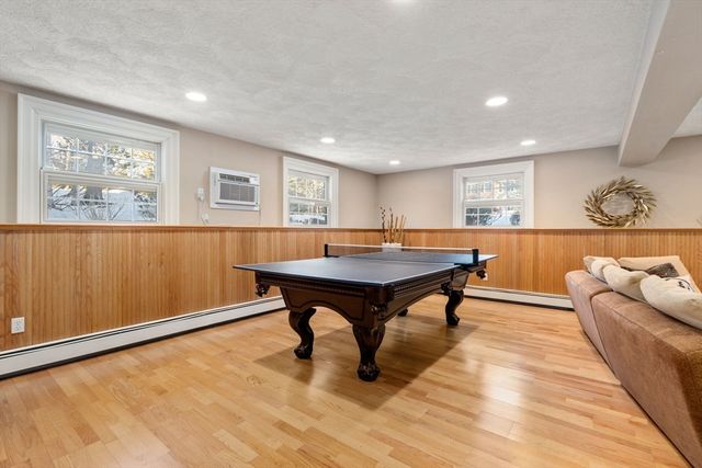 11 Hillcrest Road, Weston, MA 02493