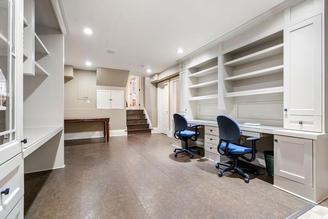 11 Hillcrest Road, Weston, MA 02493