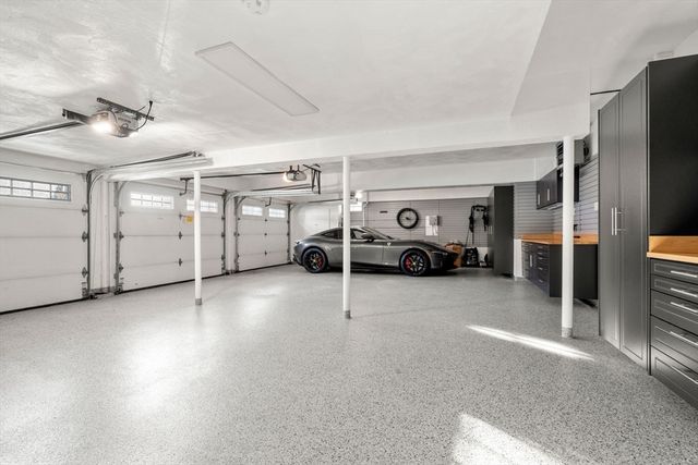 11 Hillcrest Road, Weston, MA 02493