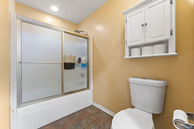 933 River Drive, Munster, IN 46321