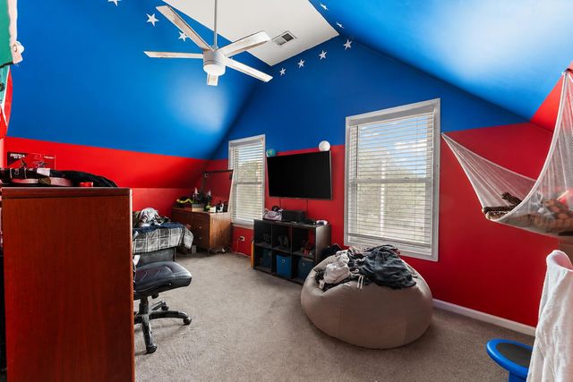 933 River Drive, Munster, IN 46321