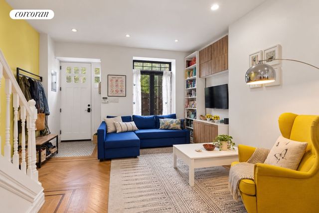 879 Greene Avenue, New York City, NY 11221