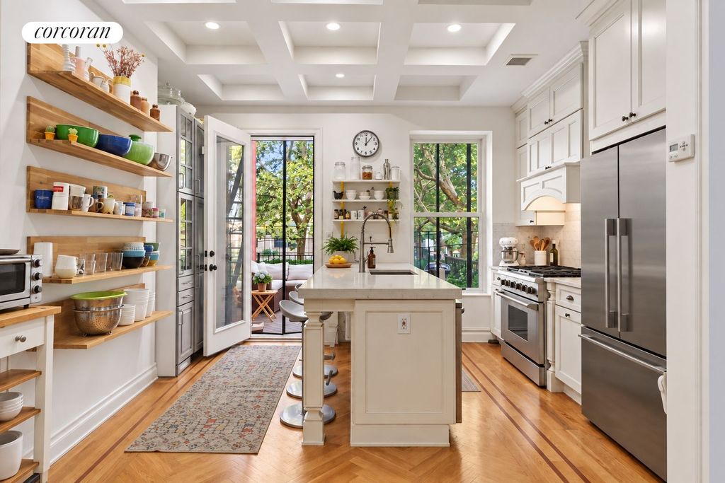 879 Greene Avenue, New York City, NY 11221