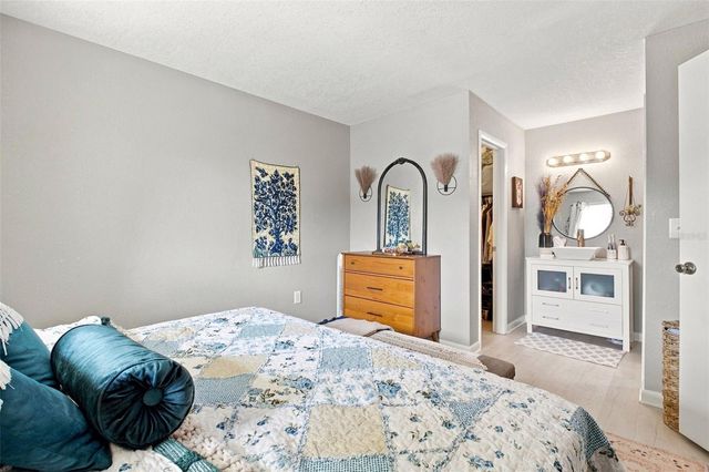 455 ALT 19 S 17, Palm Harbor, FL 34683