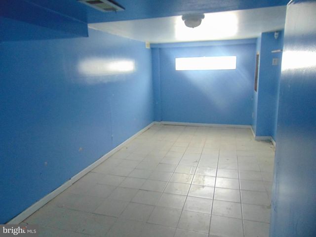 2363 BAIRD BLVD, Camden, NJ 08105