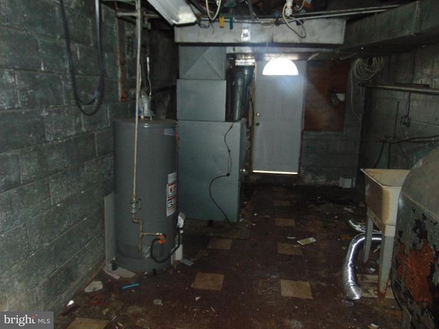 2363 BAIRD BLVD, Camden, NJ 08105