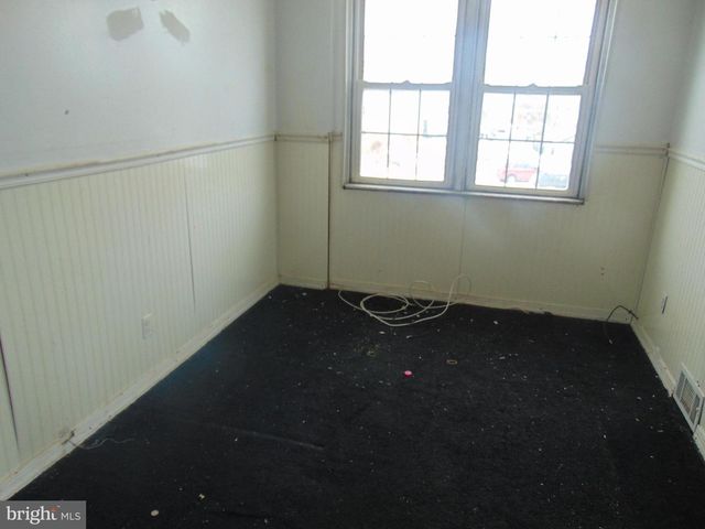 2363 BAIRD BLVD, Camden, NJ 08105