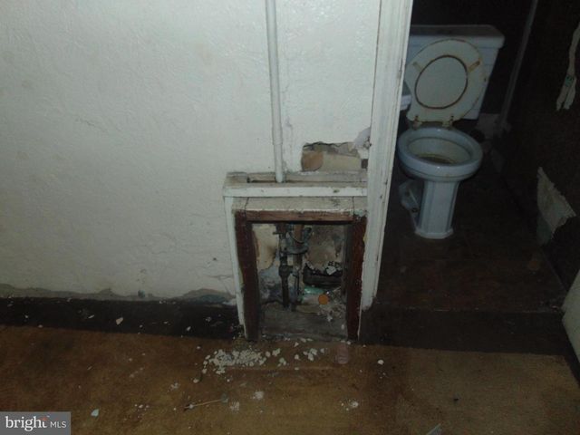 2363 BAIRD BLVD, Camden, NJ 08105