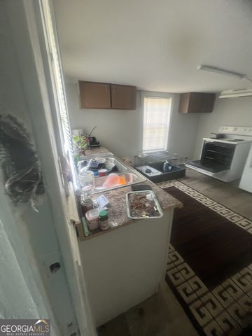 878 Roseview Drive, Macon, GA 31217