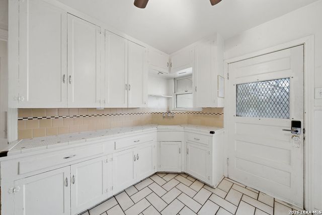 526 Fulton, San Antonio, TX 78212