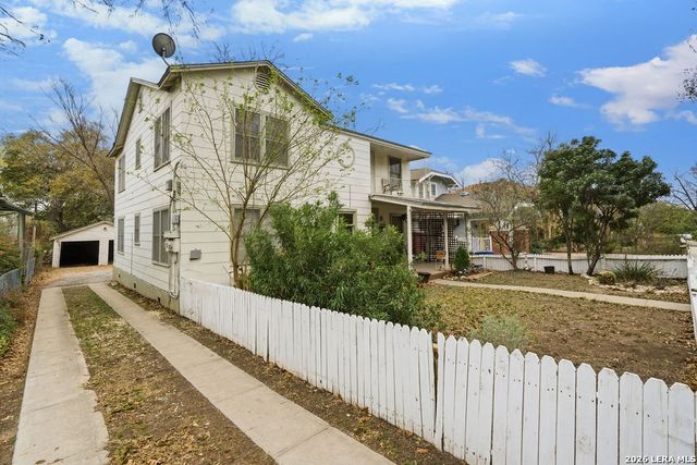 526 Fulton, San Antonio, TX 78212