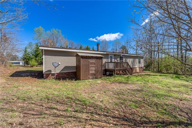136 W Freedom Wood Drive, Liberty, SC 29657