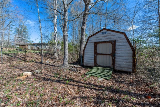 136 W Freedom Wood Drive, Liberty, SC 29657