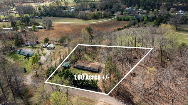 136 W Freedom Wood Drive, Liberty, SC 29657