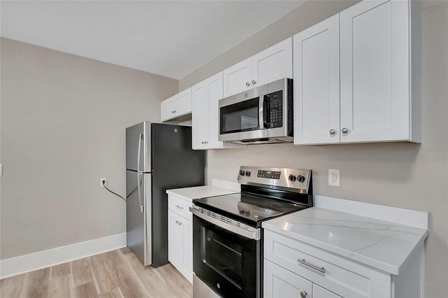 703 16TH STREET NW, Largo, FL 33770