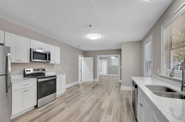 703 16TH STREET NW, Largo, FL 33770