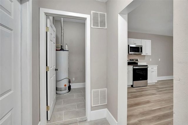 703 16TH STREET NW, Largo, FL 33770